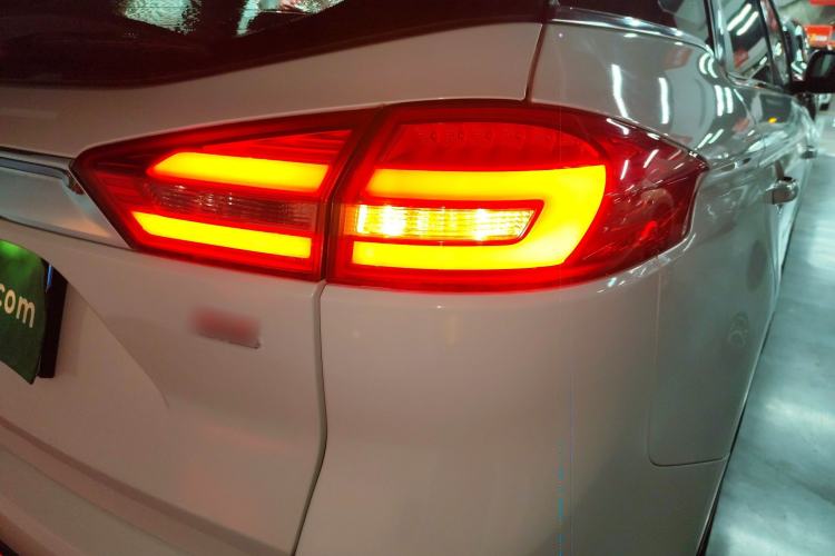 Used Geely Auto Emgrand X7 Sport 2016 1.8TD Automatic Smart Model