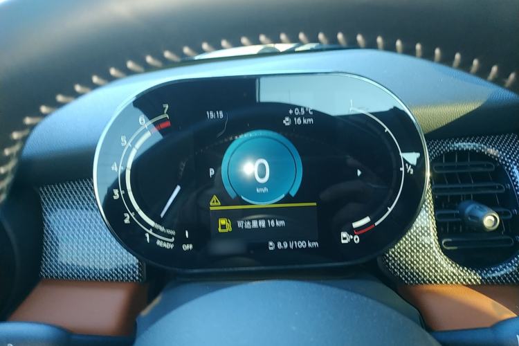 Used MINI MINI 2022 1.5T COOPER Artist Five-Door Edition