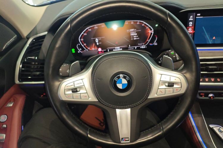 Used BMW X5 2022 Restyled xDrive 30Li Luxury Version M Sport Package
