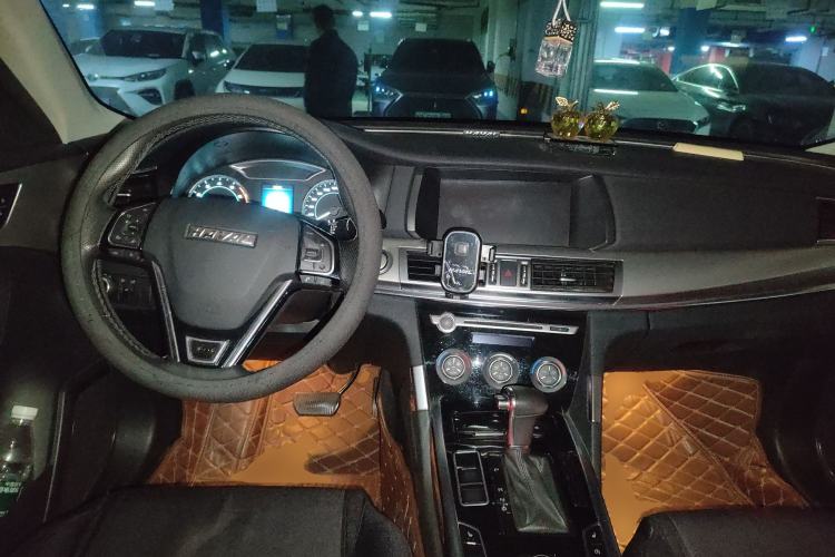 Used Haval H7 2016 Blue-Label H7 2.0T Automatic Luxury Model
