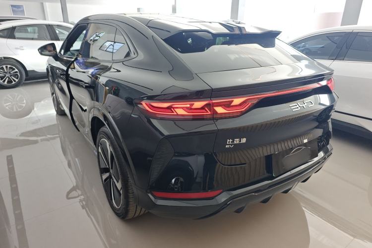 Used BYD Song L EV 2025 Intelligent Driving Version 662 km LiDAR Excellence Edition
