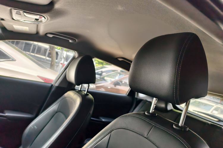 Used Hyundai ENCINO 2018 1.6T Dual-Clutch Zhilian Edition China V Standard
