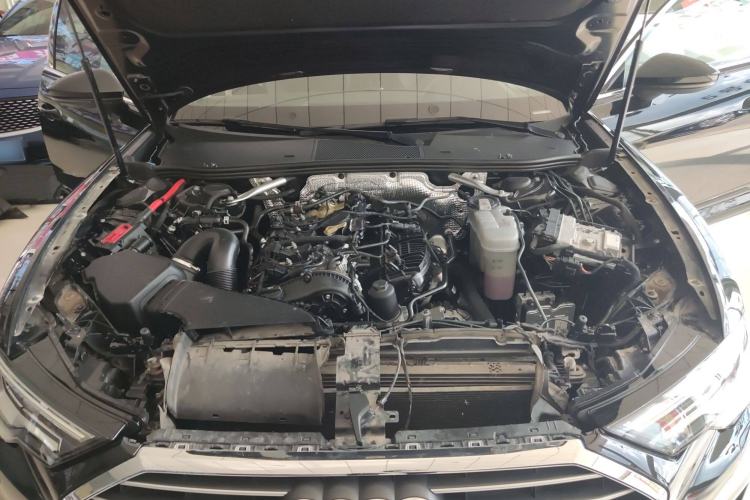 Used Audi A6L 2022 40 TFSI Luxury Dynamic Model
