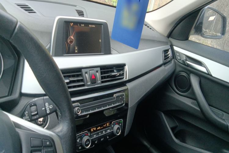 Used BMW X1 2016 sDrive18Li Premium Edition
