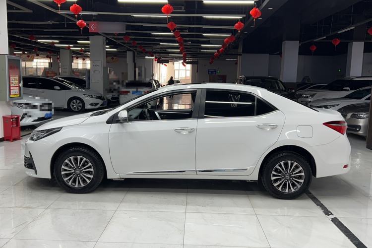 Used Toyota Corolla 2017 Revised Version 1.2T S-CVT GL-i
