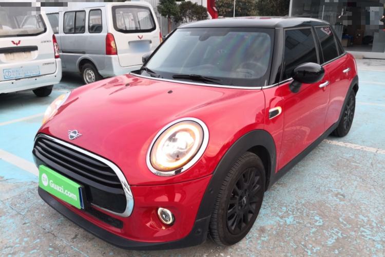 Used  MINI 2021 1.5T COOPER Classic Edition Five-Door Version
