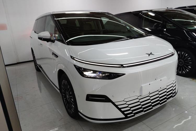 Used XPeng X9 2025 740 Ultra-Long Range Max