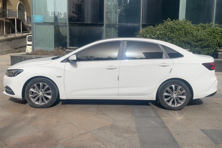 Used Chevrolet Monza 2022 320 Automatic Enjoyment Sunroof Version