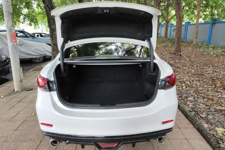 Used Mazda Atenza 2017 2.5L Blue Sky Prestige Edition
