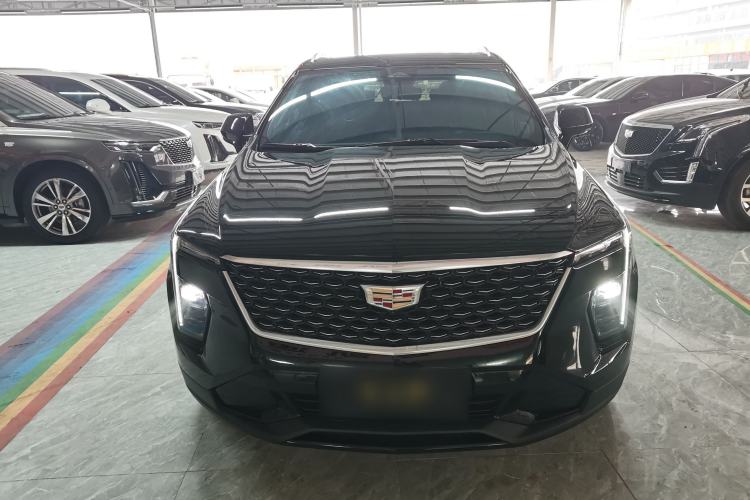 Used Cadillac XT4 2024 28T Two-Wheel-Drive Prestige Version
