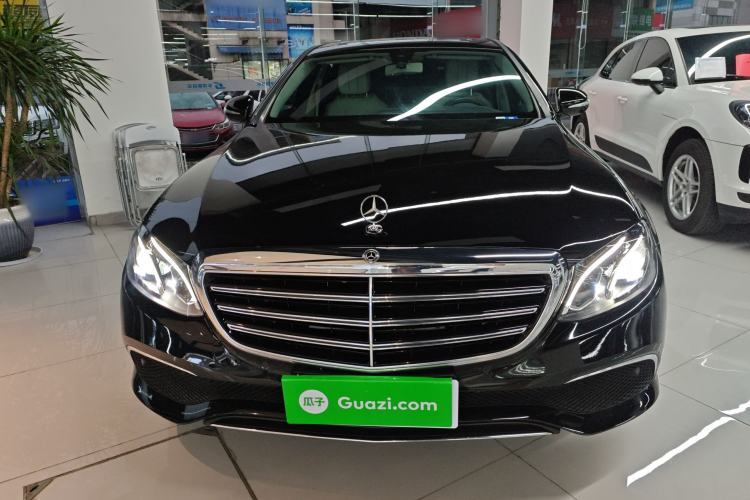 Used Mercedes-Benz E-Class 2019 E 260 L
