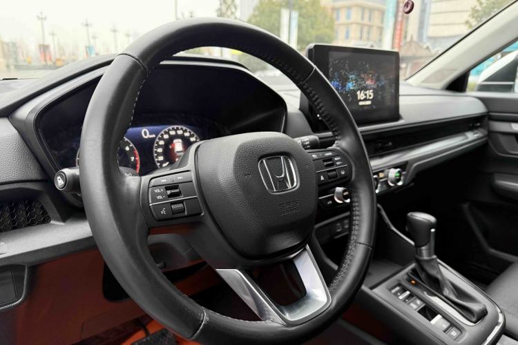 Used Honda CR-V 2023 240TURBO Two-Wheel Drive Smart Edition 5 Seats
