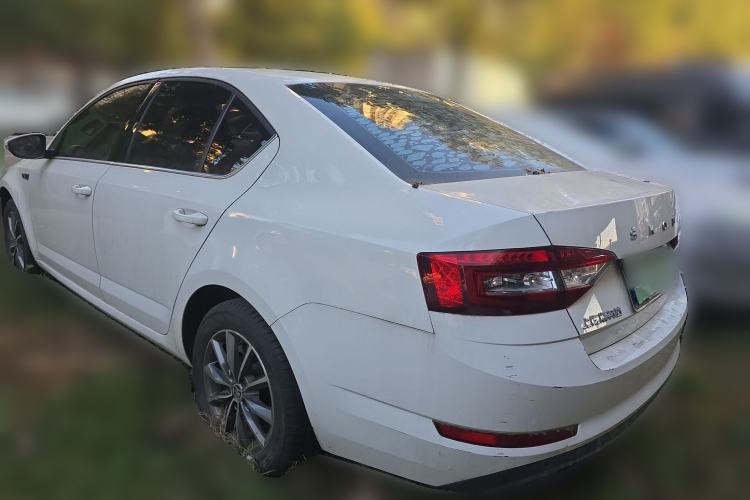 Used Skoda Octavia 2019 1.5L Automatic SmartDrive Comfort Edition China V Standard