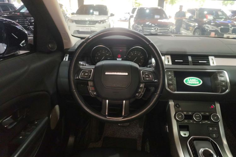 Used Land Rover Range Rover Evoque 2017 2.0T SE Smart Glow Edition