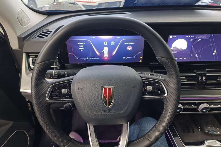 Used Hongqi HS5 2023 2.0T Qixiang Pro Edition
