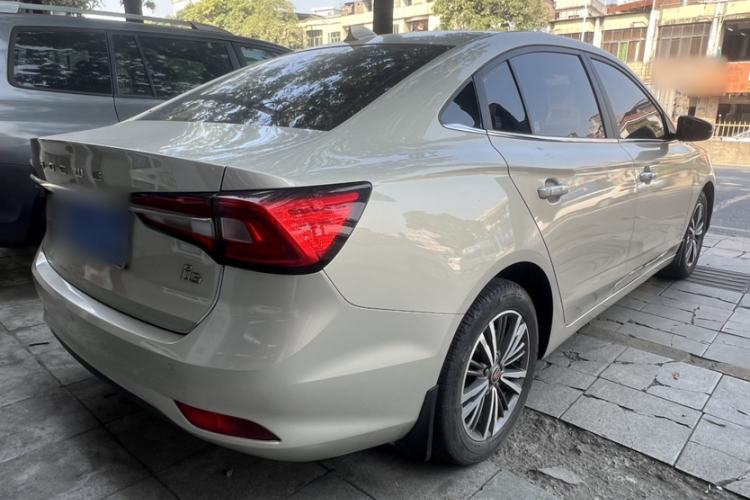 Used Roewe i5 2019 1.5L Manual 4G Connectable Langhao Edition
