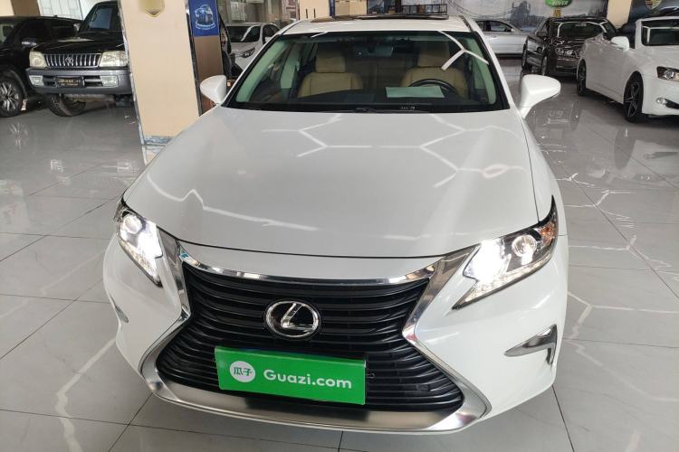Used Lexus ES 2015 200 Elite Edition
