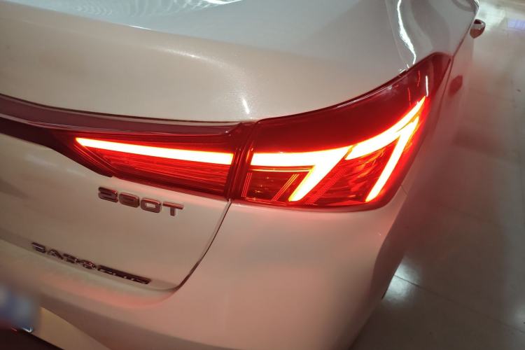 Used Changan Eado 2021 PLUS Blue Whale NE 1.4T GDI DCT Flagship Model
