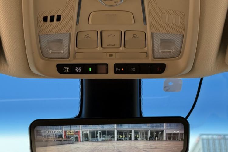 Used Buick GL8 2023 ES Lu Zun Luxury Model