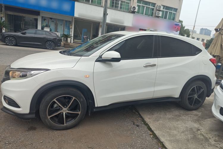 Used Honda Vezel 2020 1.5L CVT Pioneer Edition
