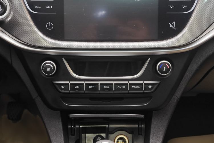 Used Geely Auto Emgrand 2017 Sedan Million Edition 1.5L Manual - Upward Version