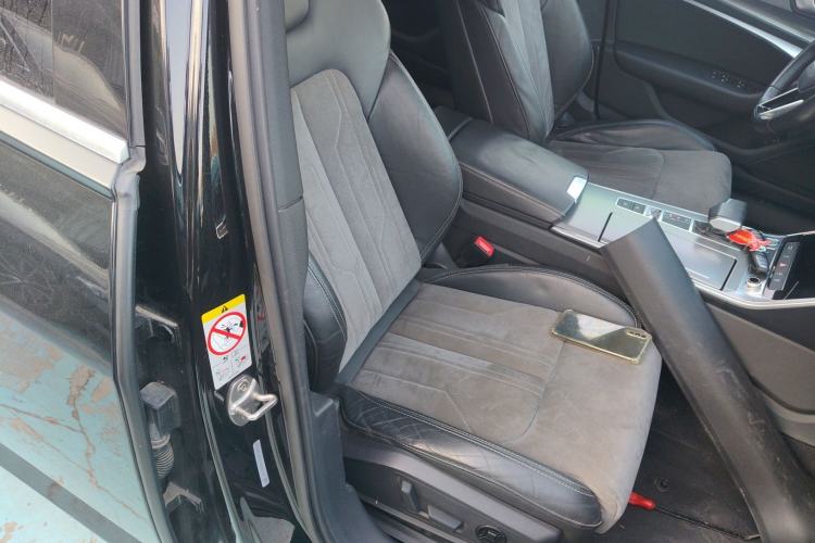 Used Audi A6L 2020 40 TFSI Luxury Dynamic Model
