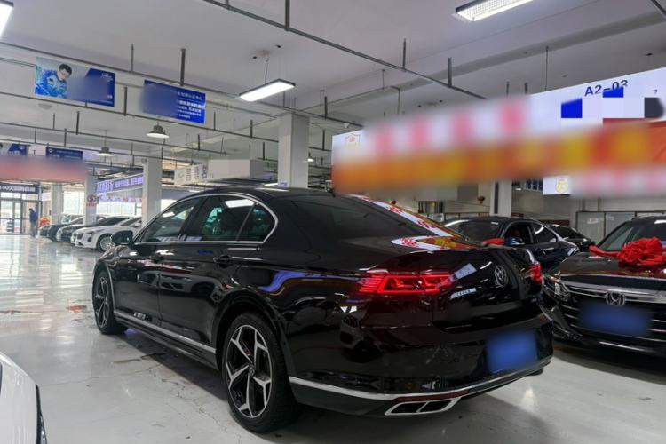 Used Volkswagen Magotan 2023 2 Million Units Limited-Edition 380TSI DSG Flagship Version
