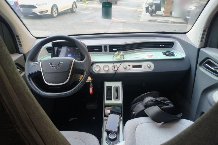 Used Wuling Hongguang MINIEV 2022 Macaron Premium Model – Lithium Iron Phosphate