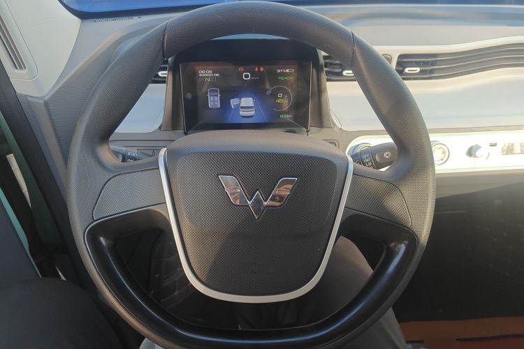 Used Wuling Hongguang MINIEV 2022 Macaron Premium Model – Lithium Iron Phosphate