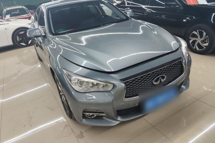 Used Infiniti Q50 2014 2.0T Comfort Edition
