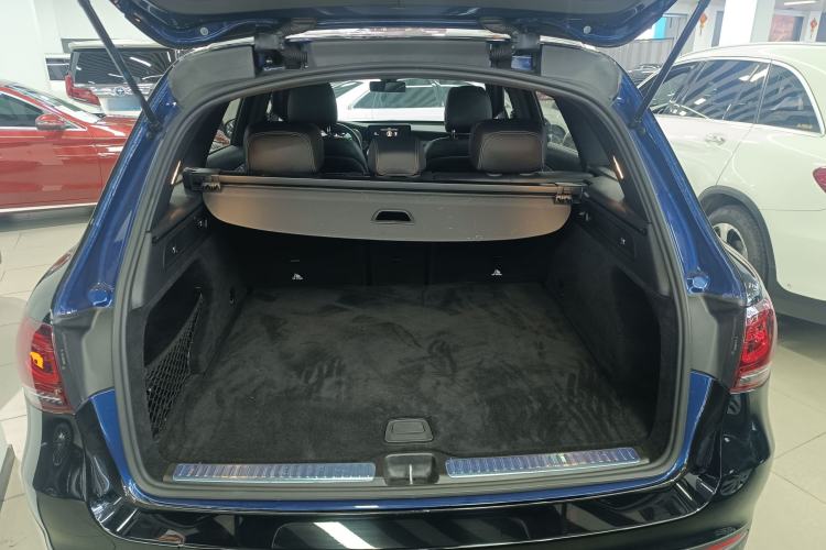 Used Mercedes-Benz GLC 2021 GLC 260 L 4MATIC Dynamic Edition
