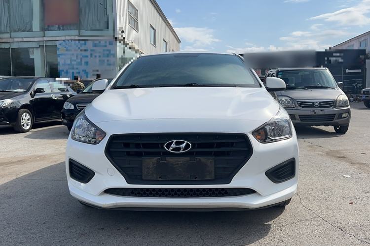 Used Hyundai Verna 2020 1.4L Manual GL Refreshed Edition
