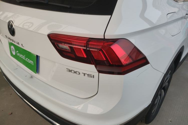 Used Volkswagen Tiguan L 2024 300TSI Automatic Two-Wheel Drive Smart Edition
