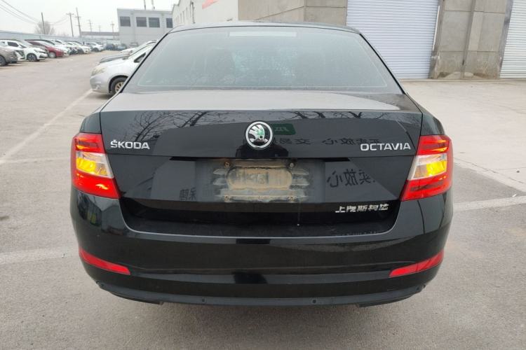 Used Skoda Octavia 2017 1.6L Automatic Chuanxing Edition
