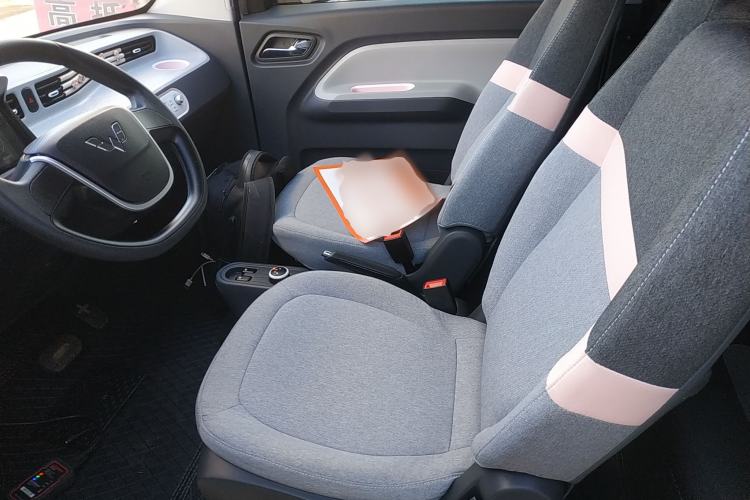 Used Wuling Hongguang MINIEV 2022 Macaron Premium Model – Lithium Ternary Battery