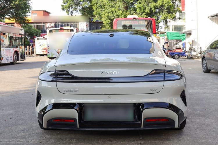 Used  SU7 2024 Rear-Drive Long-Range Intelligent Driving Version
