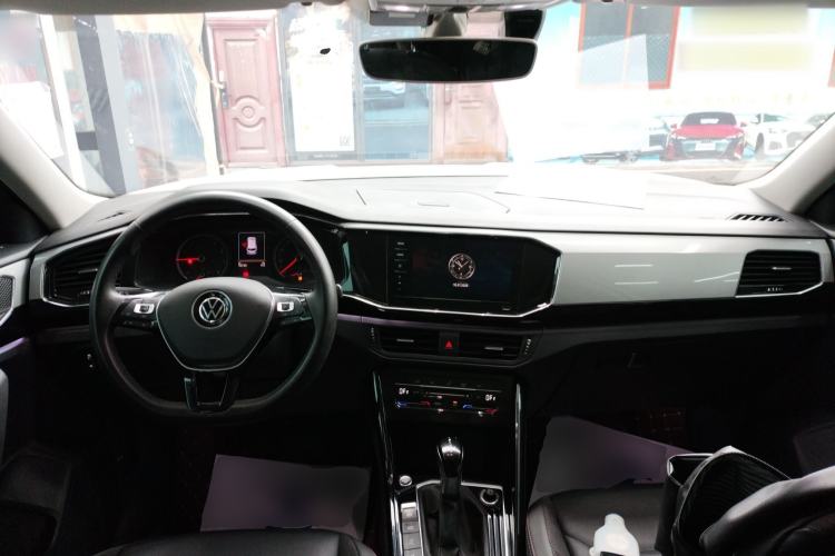 Used Volkswagen Tayron 2020 330TSI Two-Wheel Drive Luxury Smart Connectivity Version
