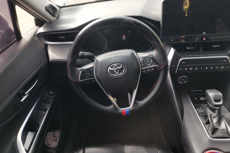 Used Toyota Venza 2022 2.0L CVT Two-Wheel Drive Prestige Edition