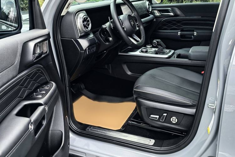 Used Tank 300 2023 City Edition 2.0T—Stylish as Ever
