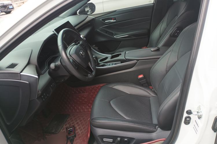 Used Toyota Avalon 2023 2.0L XLE Deluxe Edition