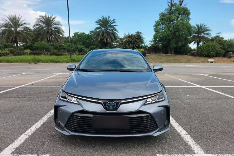 Used Toyota Corolla 2021 Dual-Motor 1.8L E-CVT Elite Edition
