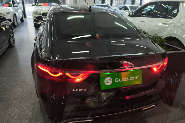 Used Jaguar XFL 2023 XFL 2.0T P250 Two-Wheel-Drive Elite Sport Edition
