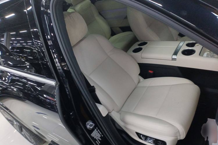 Used Li Auto L9 2024 Ultra Model
