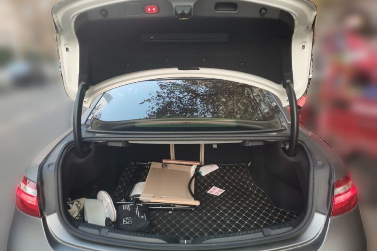 Used Mercedes-Benz E-Class (Import) 2018 E 200 4MATIC Coupe