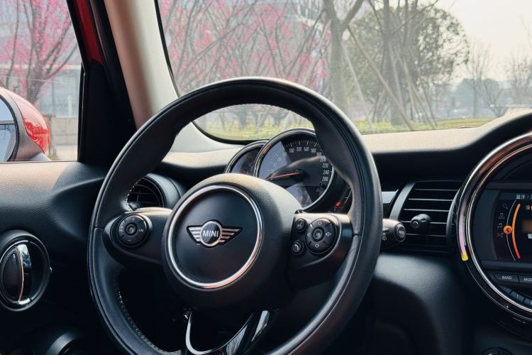 Used  MINI 2018 1.5T ONE PLUS Five-Door Edition
