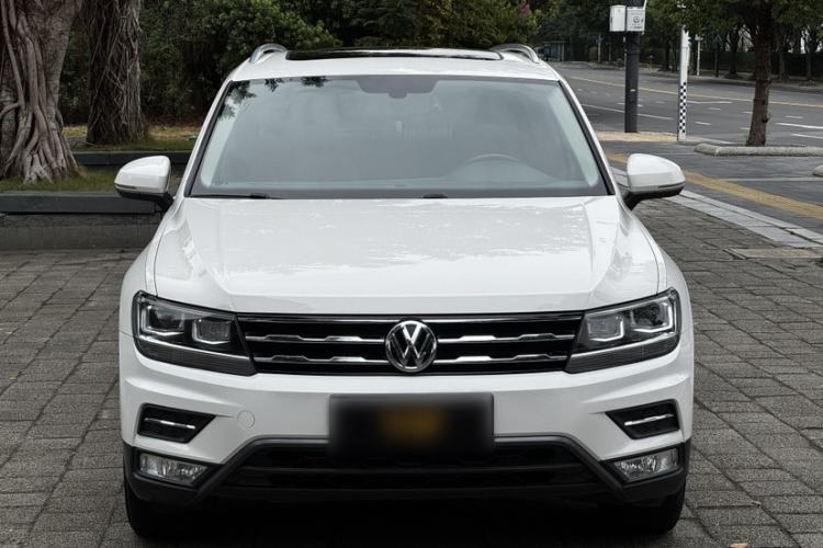 Used Volkswagen Tiguan L 2019 Updated Version 330TSI Automatic Two-Wheel Drive Panoramic Comfort Edition China VI Standard