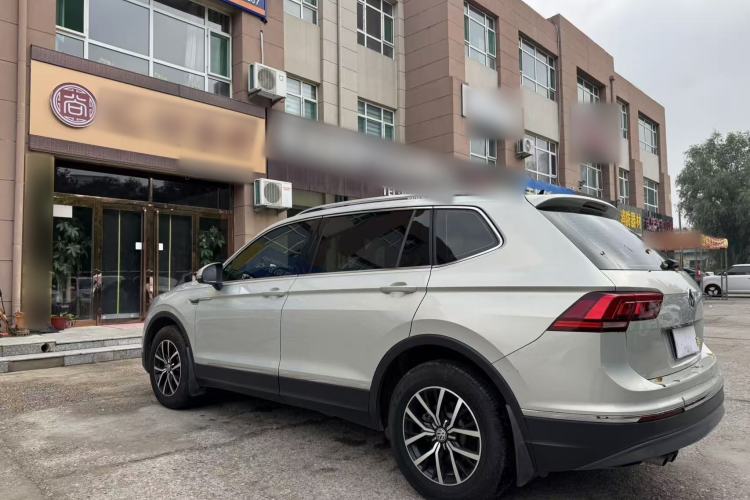 Used Volkswagen Tiguan L 2018 280TSI Automatic Two-Wheel Drive Comfort Edition
