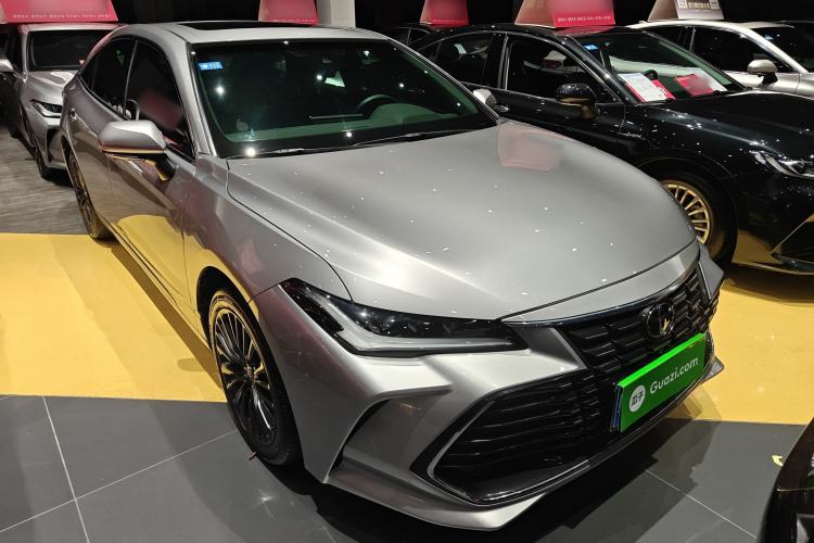 Used Toyota Avalon 2022 2.0L XLE Premium Edition
