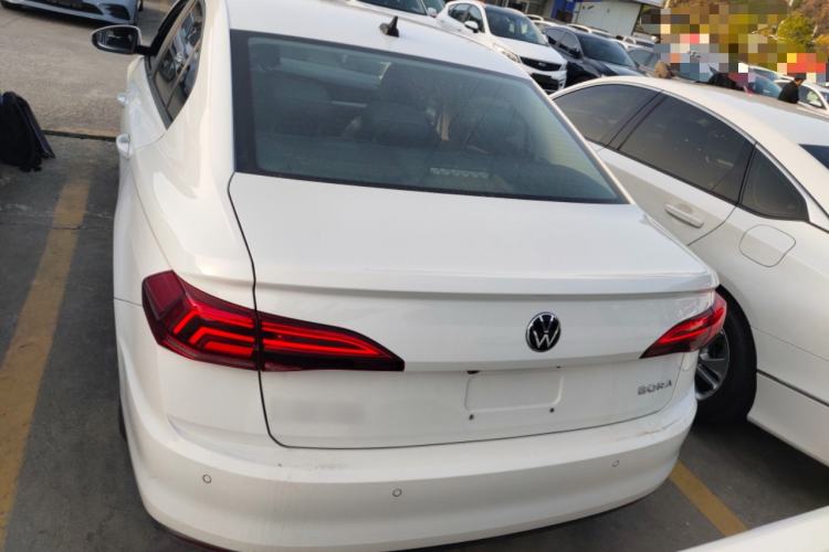 Used Volkswagen Bora 2021 1.5L Automatic Fashionable Smart Connectivity Version