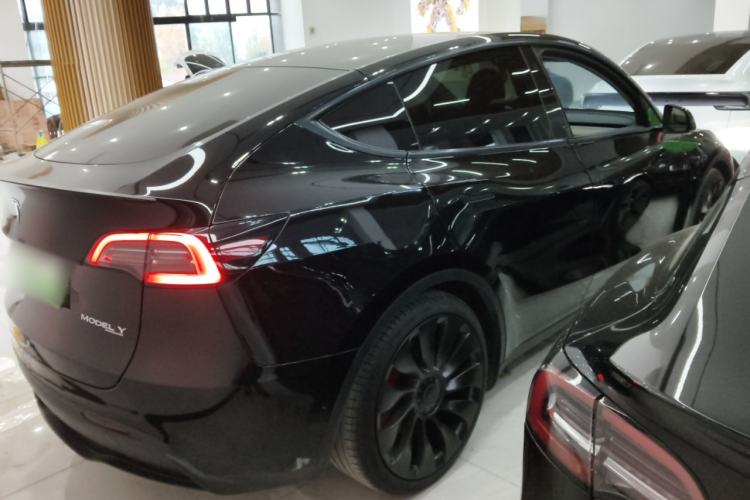 Used Tesla Model Y 2022 Performance High-Performance All-Wheel-Drive Version
